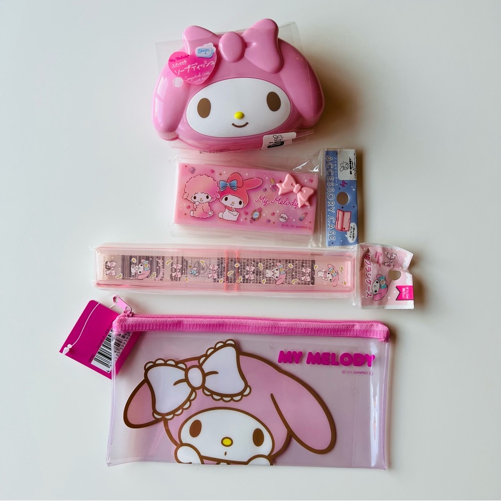 Sanrio my melody travel set / pink/ slim pouch/ dish soap/ tooth brush case/more